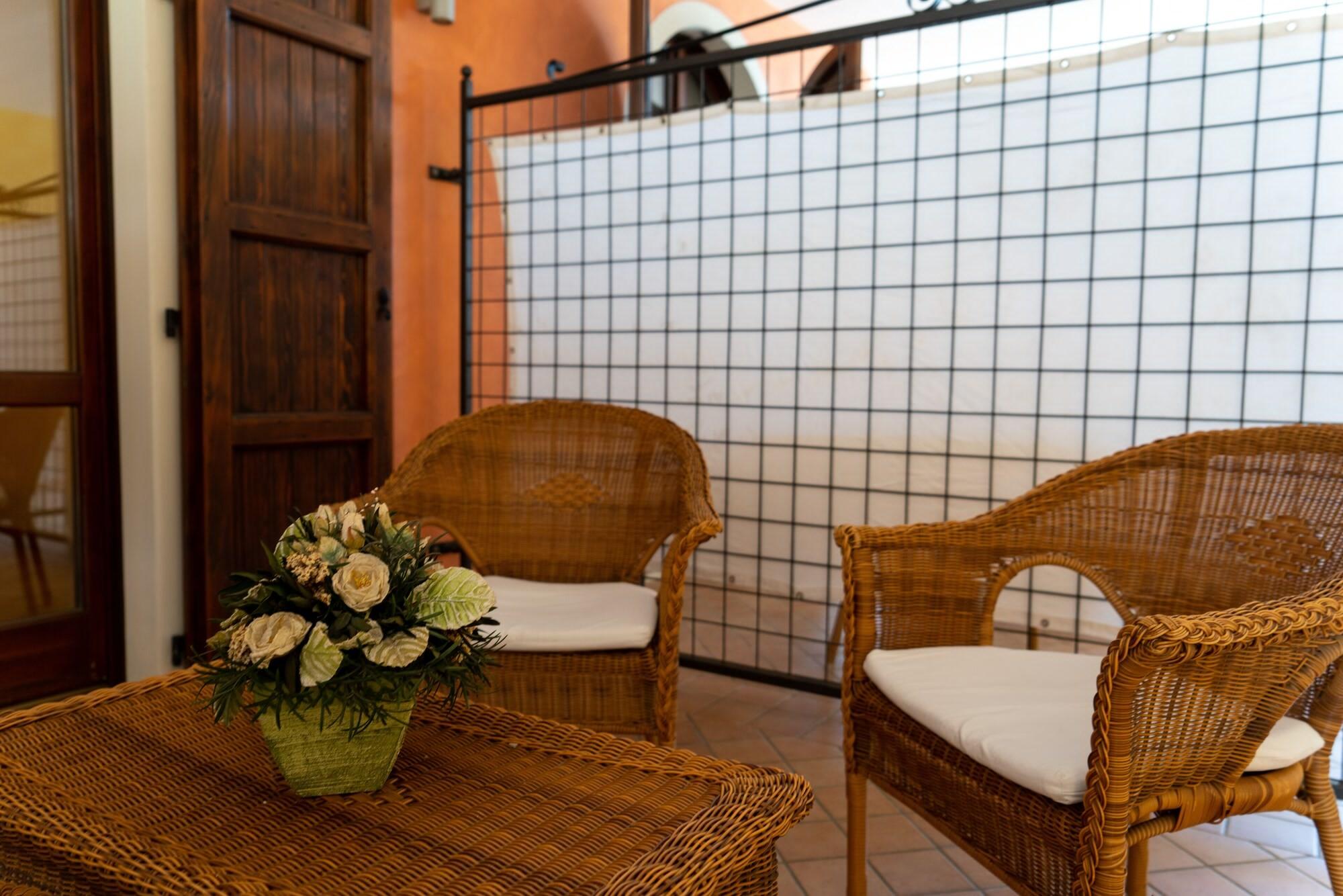Ahg Donna Silvia Wellness Hotel Manerba del Garda Eksteriør bilde
