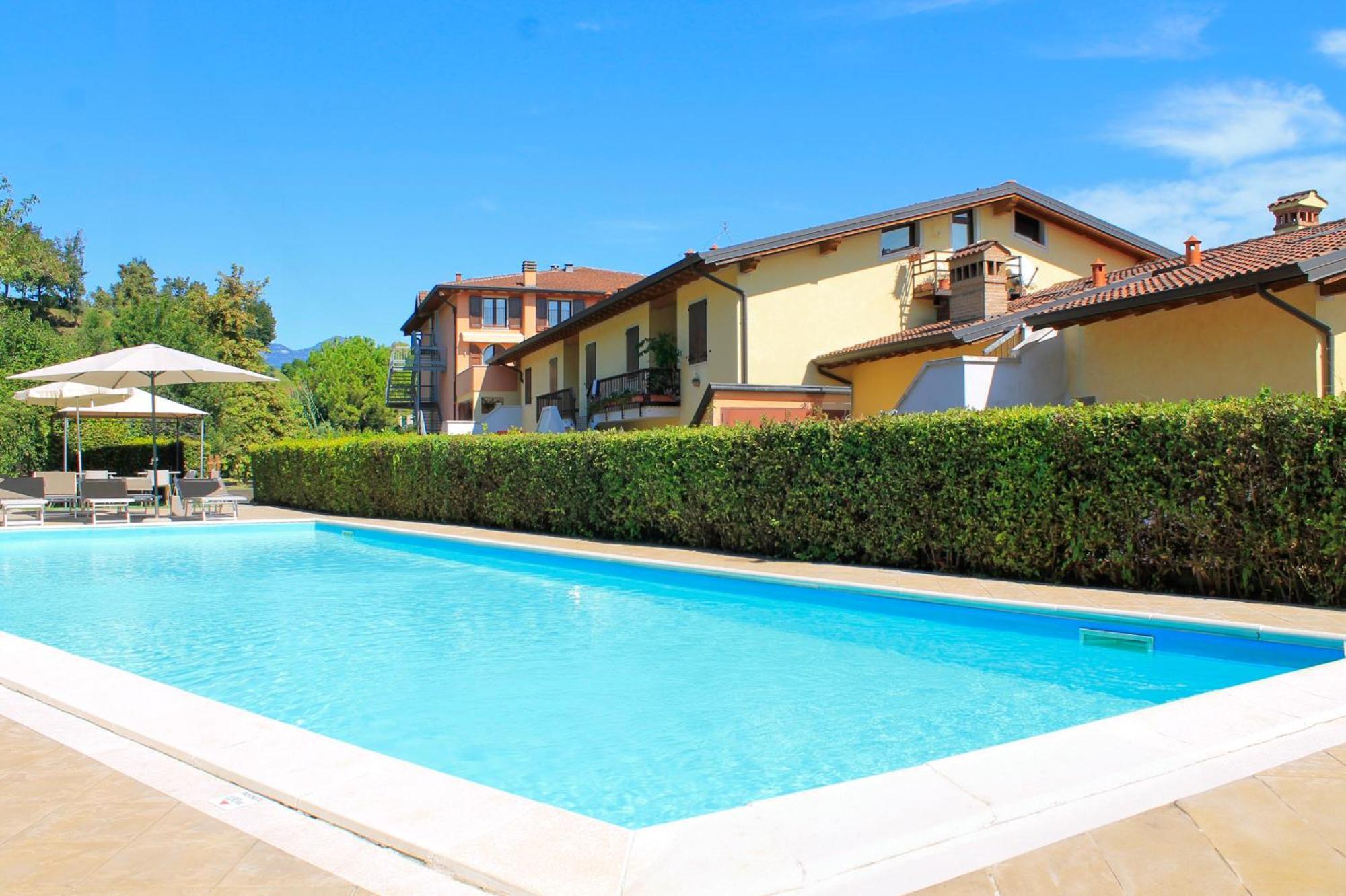 Ahg Donna Silvia Wellness Hotel Manerba del Garda Eksteriør bilde