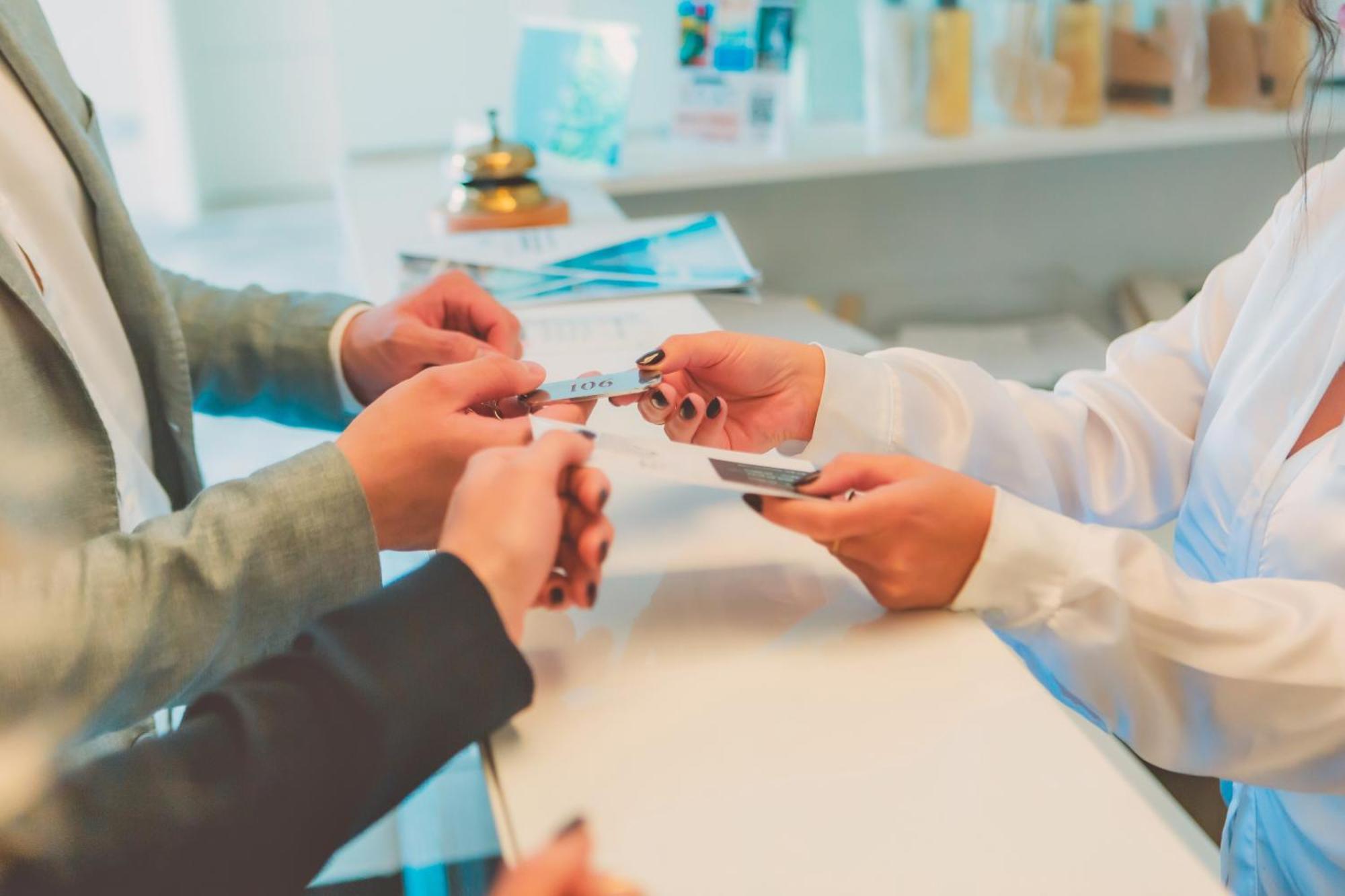 Ahg Donna Silvia Wellness Hotel Manerba del Garda Eksteriør bilde